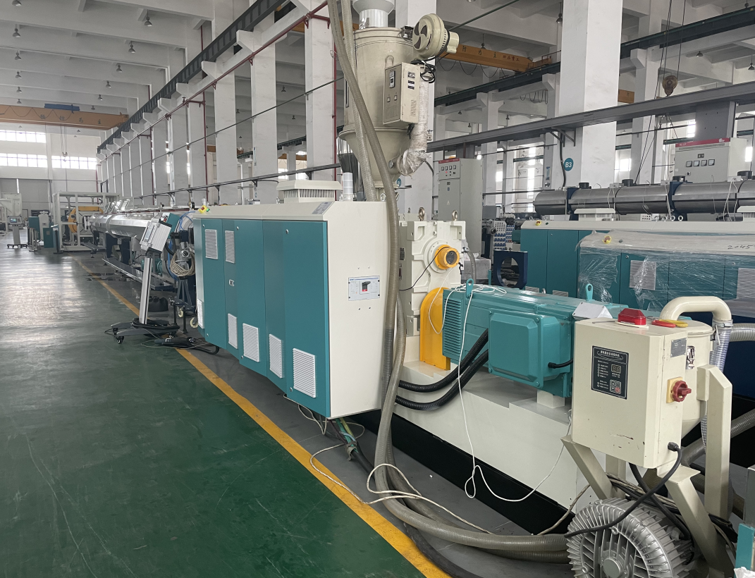 The Impact of Extruder Screw Compression Ratio on Production Efficiency